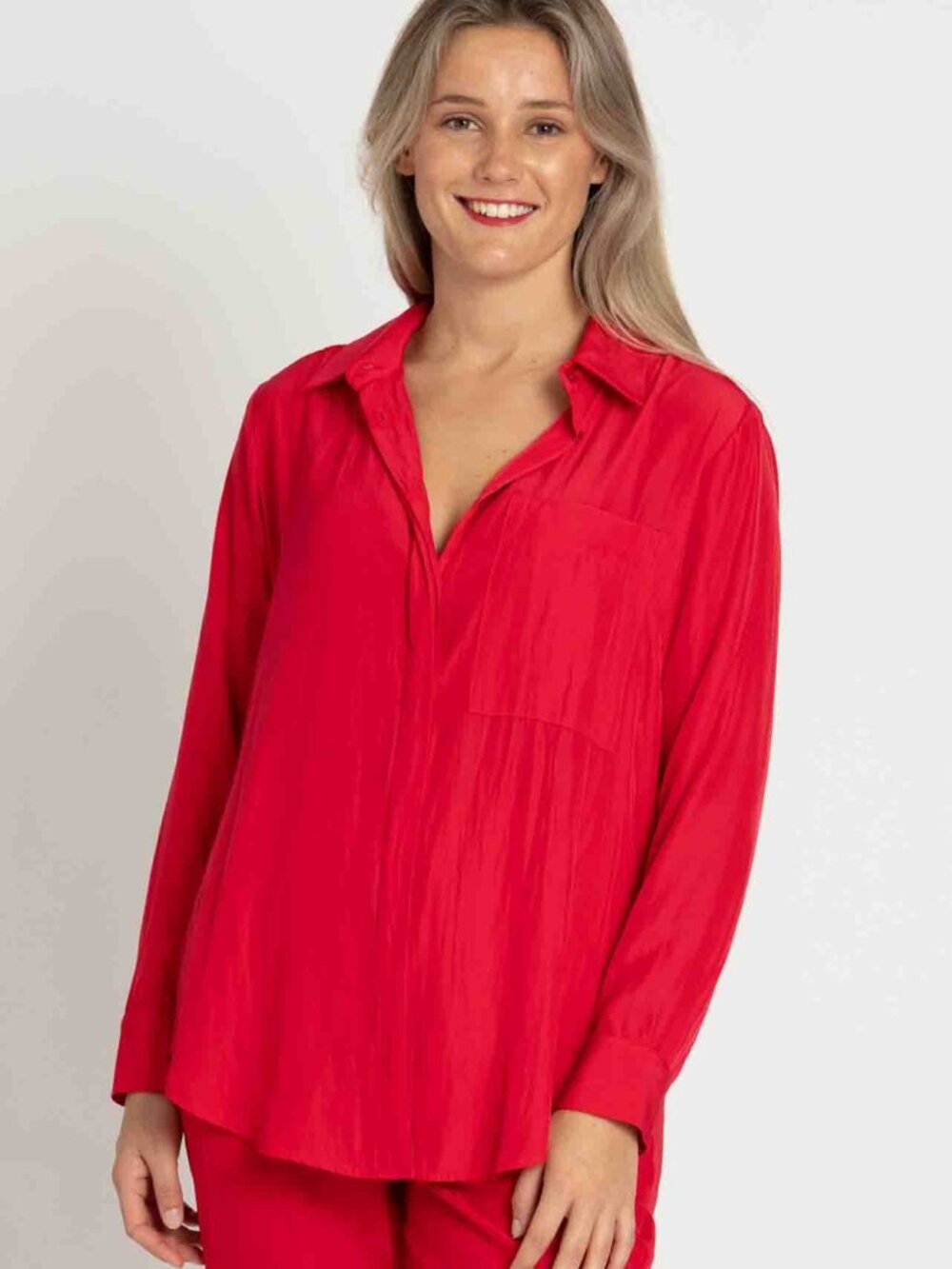 Mela Purdie - Single Pocket Shirt in Geranium Red - size 16 XL